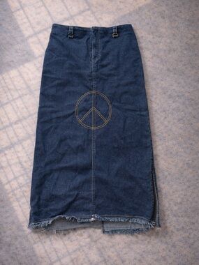 Vintage Dark Wash Denim Skirt Fringe Hem Peace Embroidered Boho Hippie Y2K